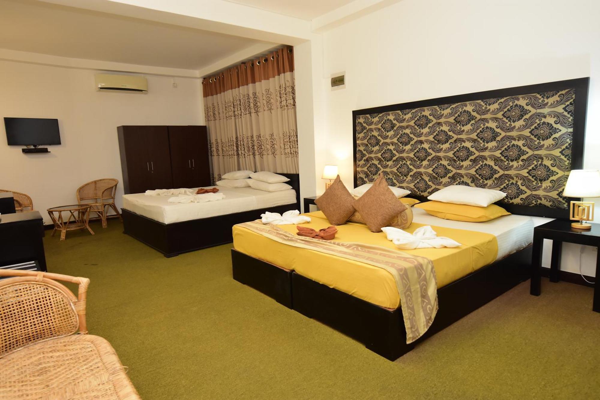 L&D Stay Inn Hikkaduwa Exterior photo